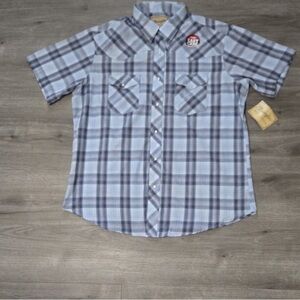 Wrangler Men's Blue and Gray Plaid Button Down Shirt